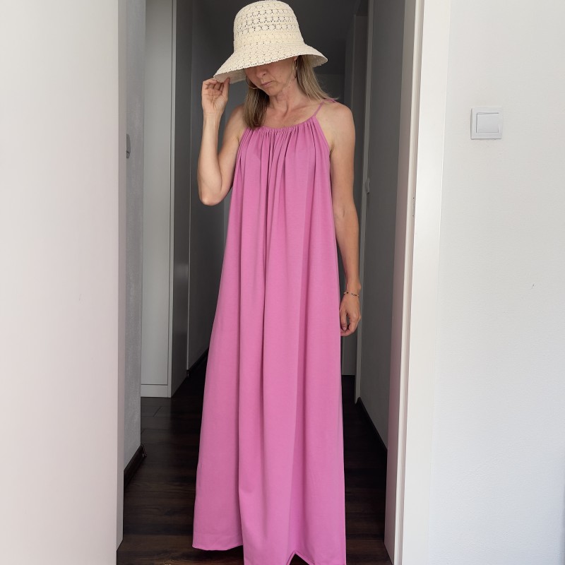 výška modelky 162cm, farba Orgován 140